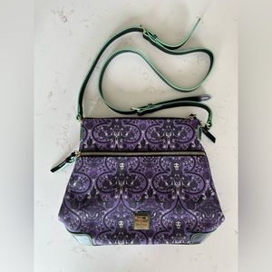 Disney Parks Dooney & Bourke: RARE MINT CONDITION Madame Leota Handbag
